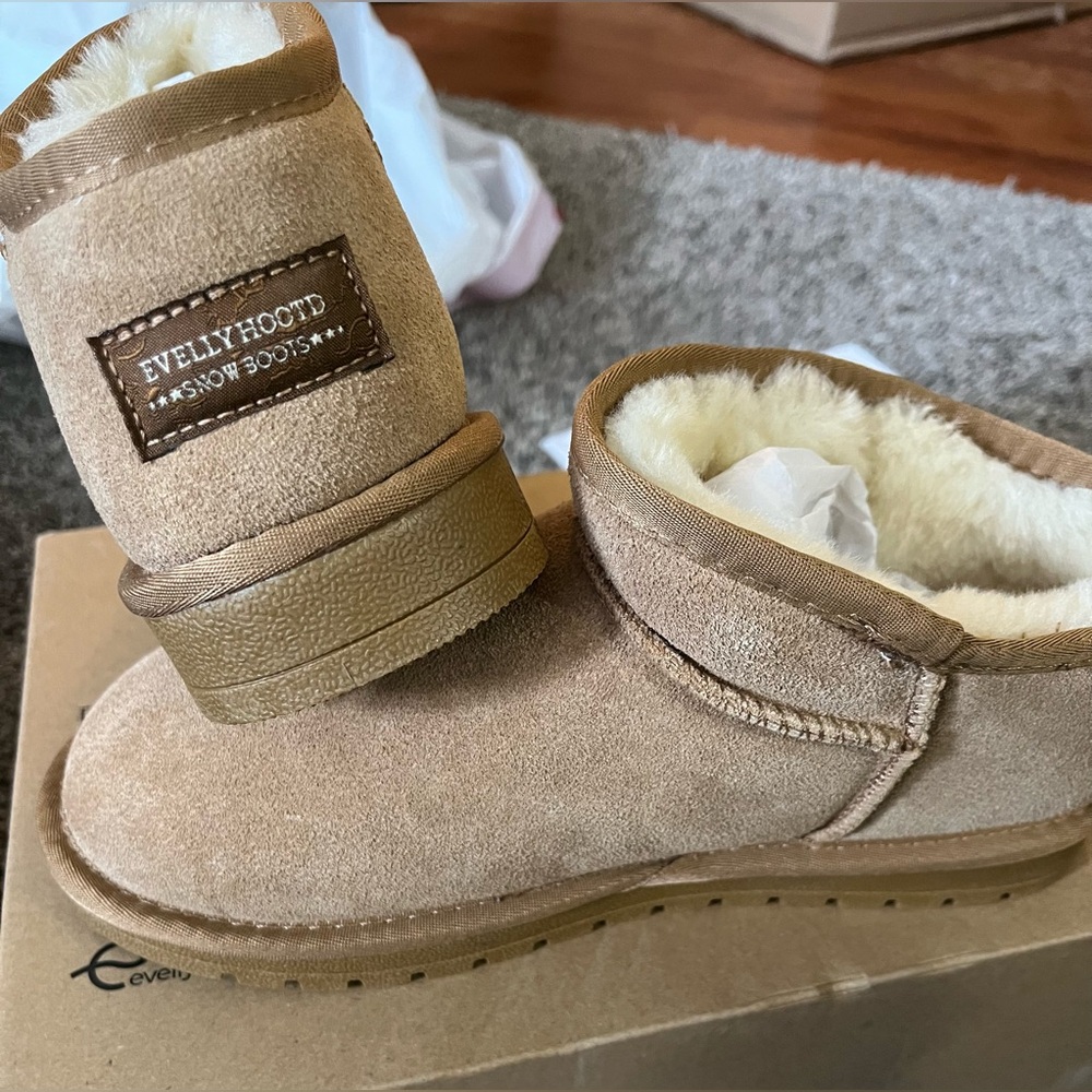 Evellyhootd fur lined faux suede boots